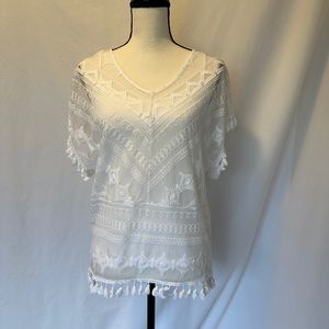 Tassled Hem Embroidered Tap w/Attached Cami Small